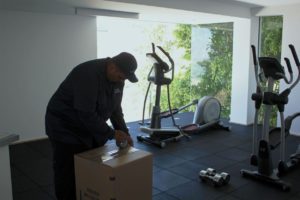 Mover Moving a home gym